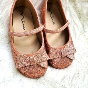 Girls Nina Rose Gold Slip Ons🥿🥿